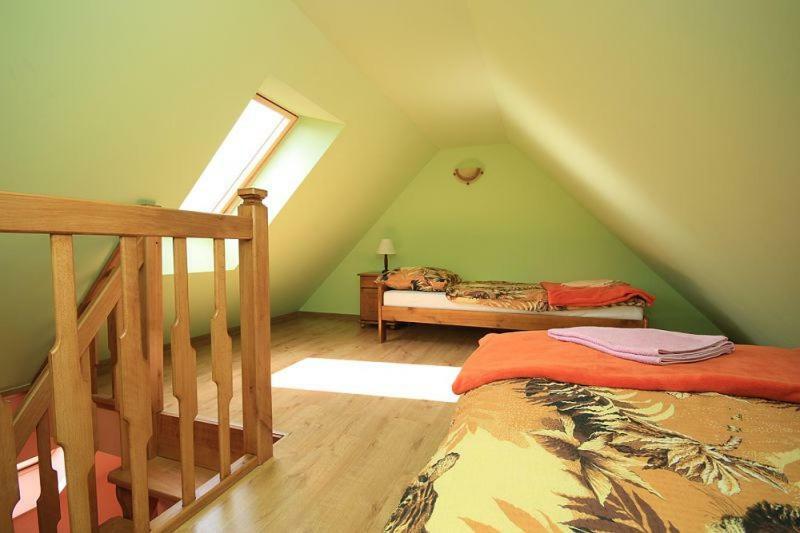 Karpnicka Struga W Dolinie Palacow I Ogrodow 옐레니아구라 외부 사진